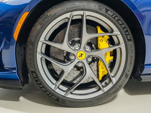 Certified 2020 Ferrari 812 Superfast RWD image 12