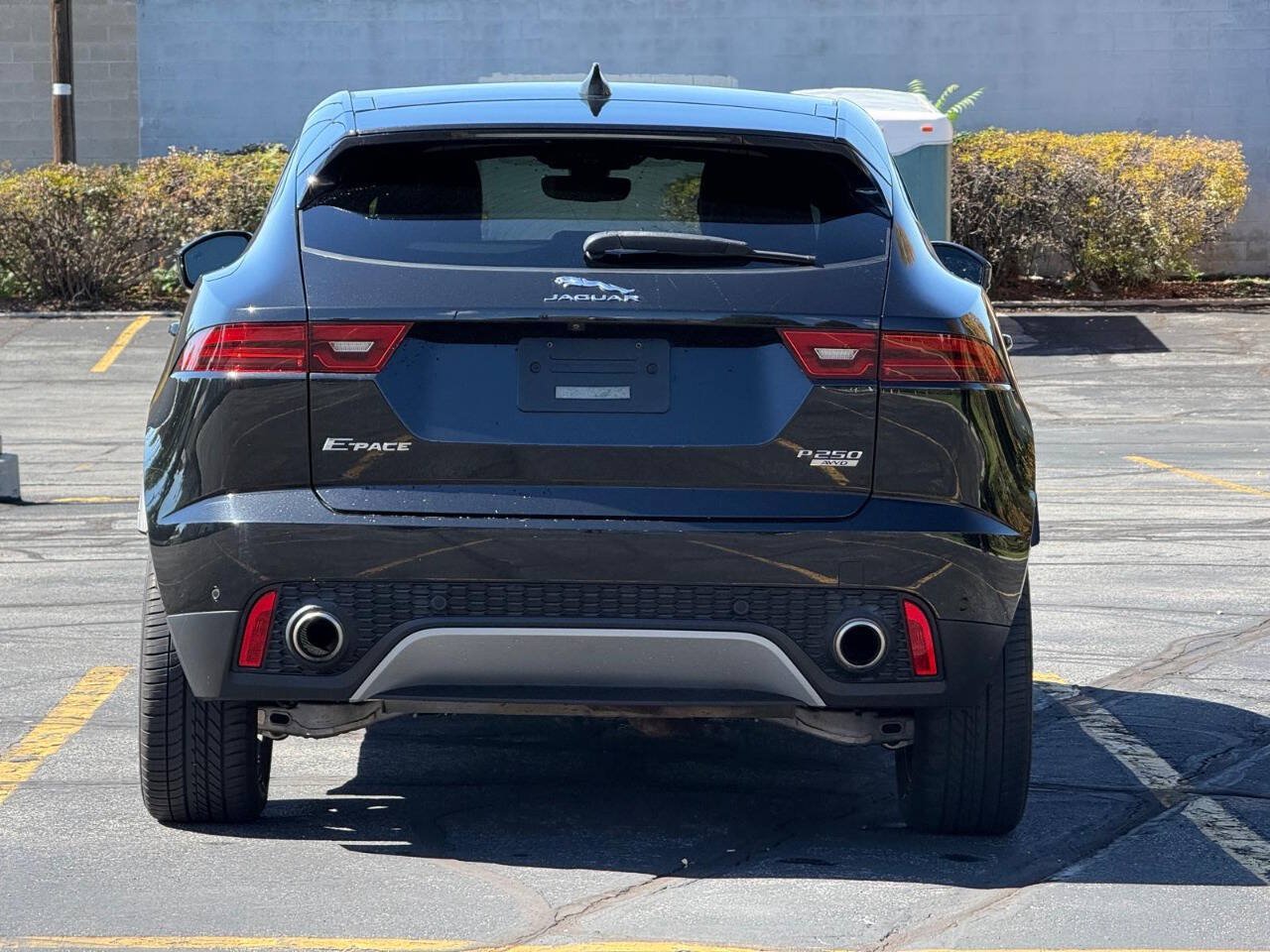 Used 2020 Jaguar E-PACE SE AWD/4WD image 4