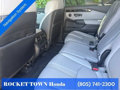 Used 2023 Honda Pilot Touring image 20