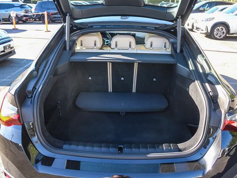 Certified 2023 BMW i4 eDrive40 w/ M Sport Package image 34