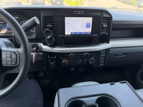 Used 2025 Ford F350 XL AWD/4WD image 9
