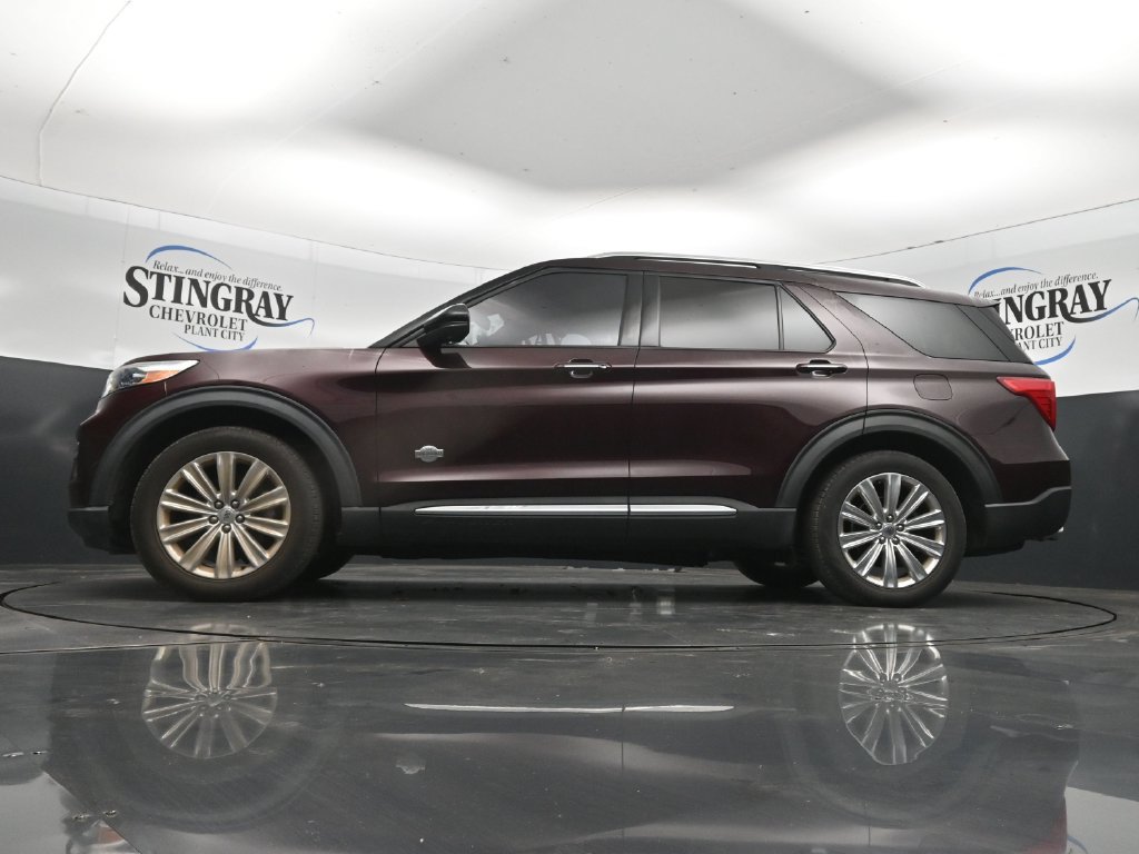 Used 2022 Ford Explorer King Ranch w/ Premium Technology Package RWD image 29