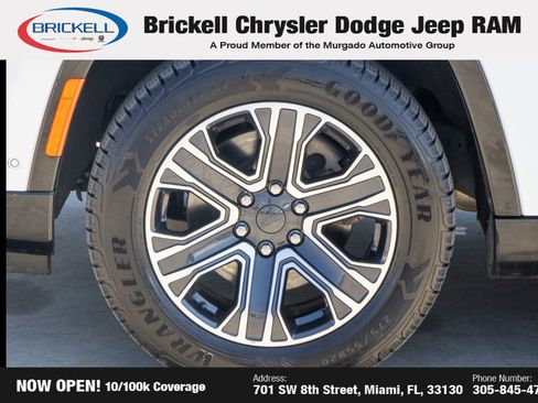 Used 2024 Jeep Wagoneer L Series II w/ Flexible Seating Group AWD/4WD image 36
