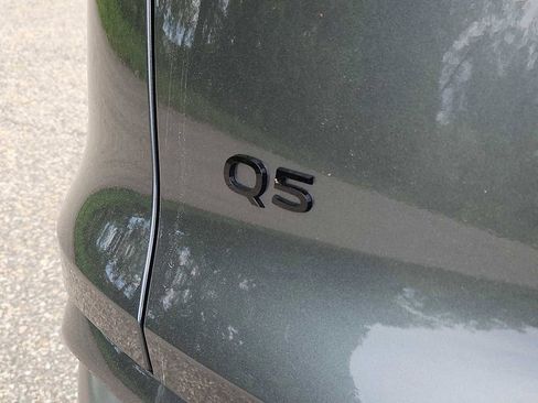 Certified 2025 Audi Q5 Premium Plus w/ Premium Plus AWD/4WD image 7