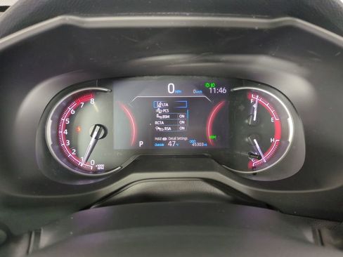 Used 2024 Toyota RAV4 Adventure image 32