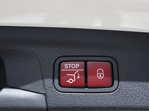 Used 2023 Mercedes-Benz GLE 450 4MATIC image 22