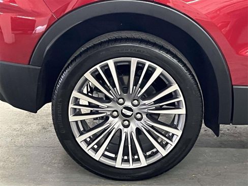 Certified 2024 Cadillac XT4 Premium Luxury w/ Technology Package image 5