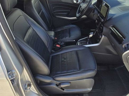 Used 2018 Ford EcoSport Titanium w/ Titanium Cold Weather Package image 17