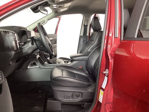 New 2025 Ford Ranger Lariat w/ Advanced Towing Package AWD/4WD image 12