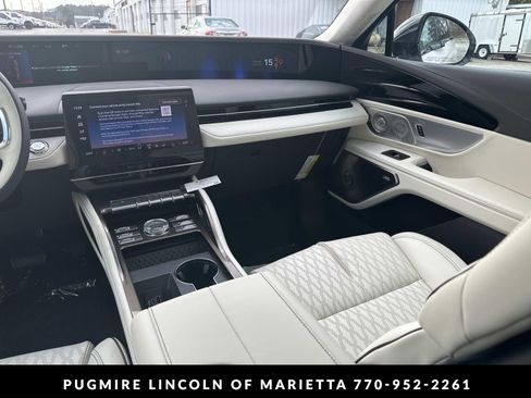 New 2026 Lincoln Nautilus Black Label AWD/4WD image 16