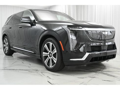New 2026 Cadillac Escalade IQ Luxury 1 image 2