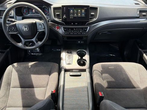 Used 2022 Honda Pilot Sport image 14