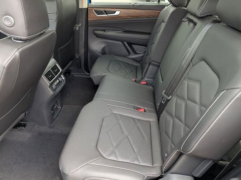 New 2026 Volkswagen Atlas SE image 21