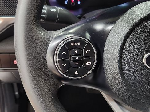 Used 2021 Kia Soul LX image 44