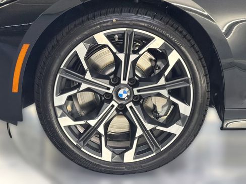 Used 2026 BMW 330i Sedan w/ Convenience Package image 11