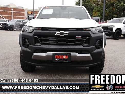 New 2025 Chevrolet Colorado Trail Boss image 2