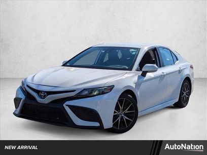 Used 2024 Toyota Camry SE w/ Convenience Package