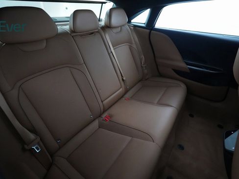 Used 2023 Lucid Air Touring image 10