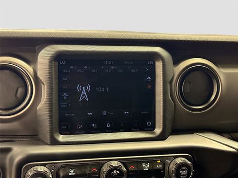 Used 2023 Jeep Wrangler Sport S w/ Sun And Sound Package image 15