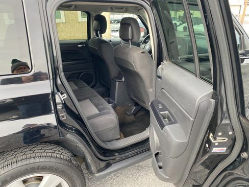 Used 2014 Jeep Patriot Sport w/ Power Value Group image 14