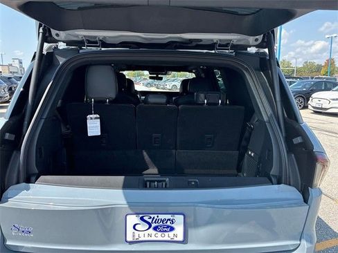 New 2025 Lincoln Navigator Reserve w/ Jet Appearance Package image 19