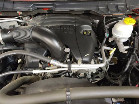 Used 2018 RAM 1500 Express w/ Express Value Package image 30