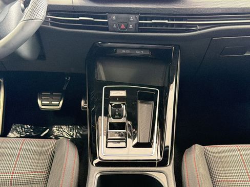 New 2026 Volkswagen Golf S FWD image 25