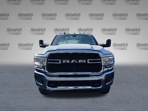 Used 2022 RAM 2500 Tradesman image 3