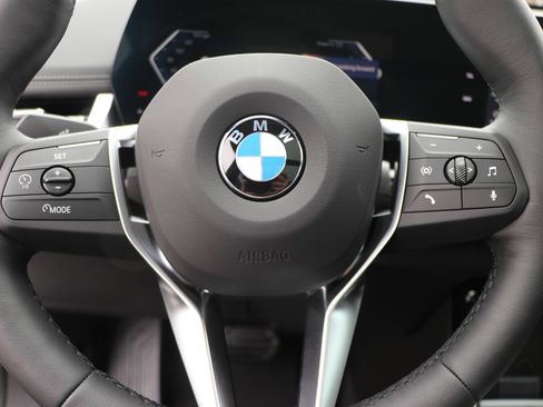 Certified 2025 BMW X1 xDrive28i w/ Convenience Package image 17