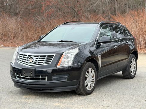 Used 2015 Cadillac SRX FWD image 3