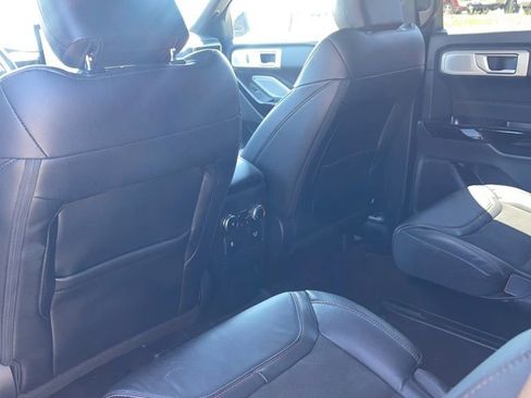 Used 2023 Ford Explorer ST w/ Equipment Group 401A AWD/4WD image 13