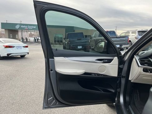 Used 2016 BMW X6 xDrive35i image 31