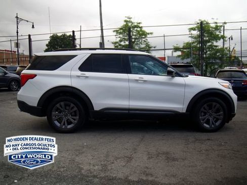 Certified 2023 Ford Explorer XLT w/ Equipment Group 202A AWD/4WD image 2