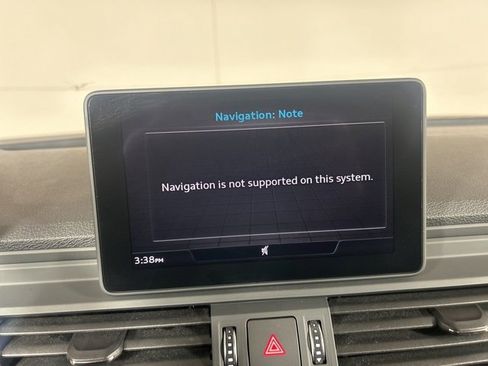 Used 2019 Audi Q5 2.0T Premium w/ Convenience Package image 16