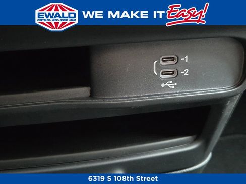 New 2026 Chrysler Voyager LX FWD image 11