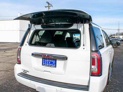 Used 2018 GMC Yukon Denali image 5