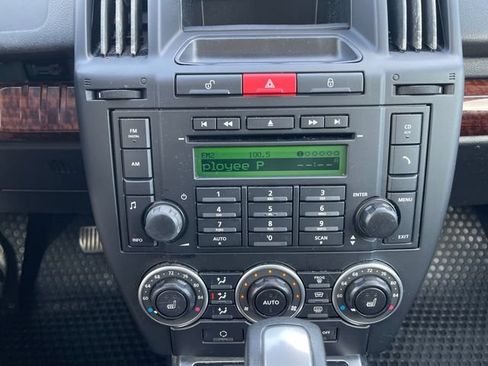 Used 2008 Land Rover LR2 SE AWD/4WD image 25