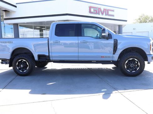 Used 2025 Ford F250 Lariat w/ Tremor Off-Road Package AWD/4WD image 7