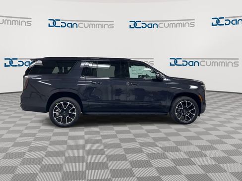New 2026 Chevrolet Suburban RST w/ Comfort Package image 9