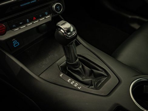 Used 2025 Ford Mustang Premium image 37