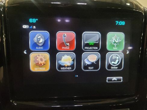 Used 2019 Chevrolet Traverse LT w/ LT Premium Package AWD/4WD image 25