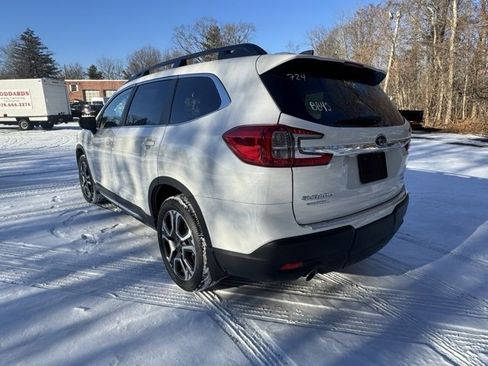 New 2026 Subaru Ascent Limited image 5