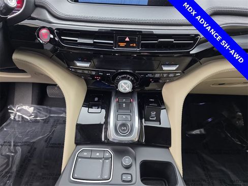 Used 2023 Acura MDX SH-AWD w/ Advance Package image 24
