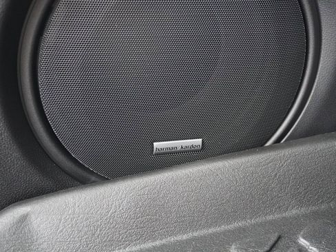 Used 2025 Subaru Outback Wilderness image 11