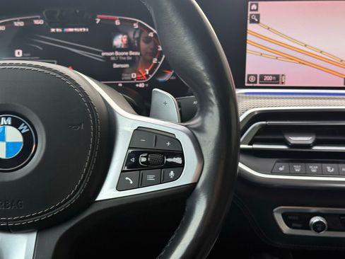 Used 2020 BMW X6 M50i image 10