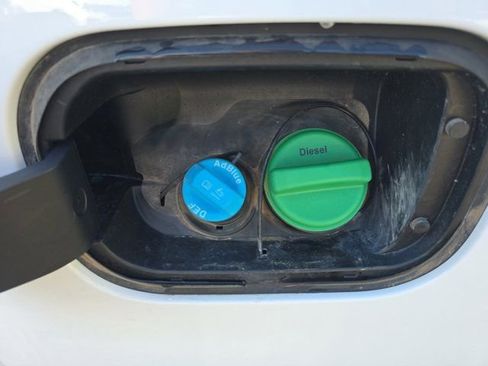 Used 2024 Chevrolet Silverado 2500 LT image 14