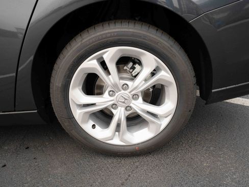 New 2025 Honda Accord LX image 28