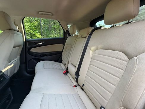 Used 2021 Ford Edge SE AWD/4WD image 17