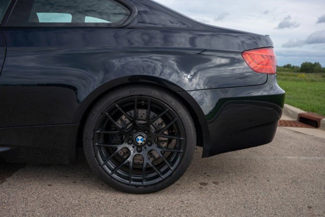 Used 2013 BMW M3 Coupe w/ Premium Pkg RWD image 11