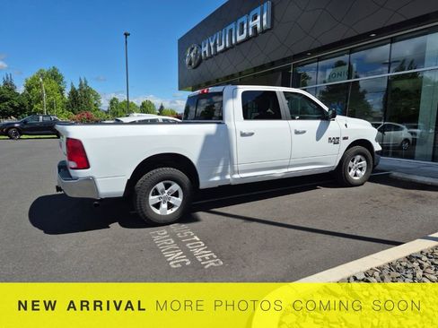 Used 2019 RAM 1500 Classic SLT AWD/4WD image 6